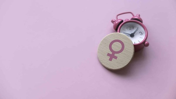 Comment gérer naturellement les symptômes de la ménopause sans hormonothérapie ?